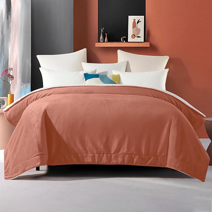 Elegant Comfort Ultra Soft Reversible Flannel Sherpa Blanket - Cozy Silky Fleece Throw for Couch, Bed - Plush Fuzzy Warm Winter Blanket for Gift, Full, Coral