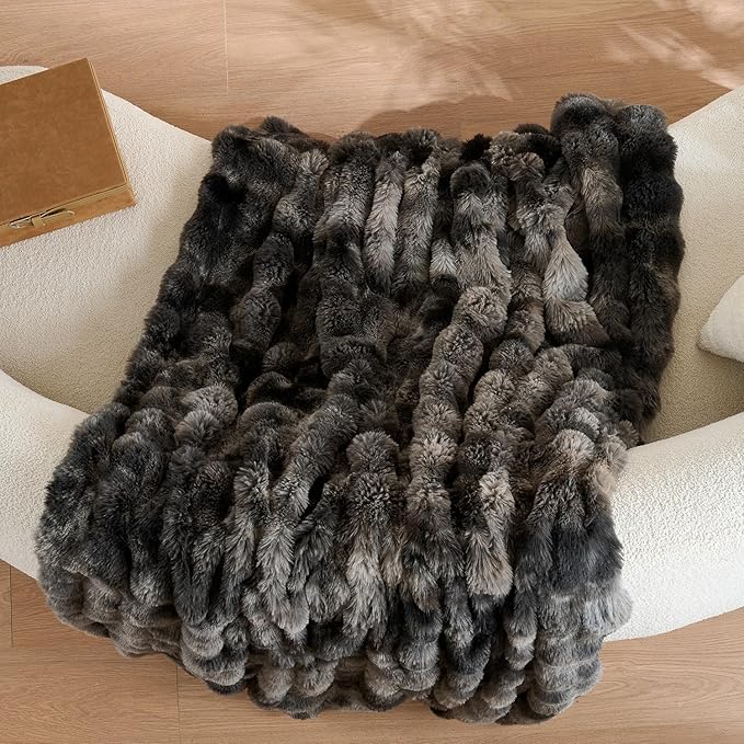 Wajade Fluffy Faux Fur Throw Blanket for Couch Bed 50x60, Luxury Soft Thick Fuzzy Plush Bubble Blanket, Warm Cozy Blanket for Sofa Chair, Cream White (Tie-dye Dark Grey, Twin- 60" x 80")