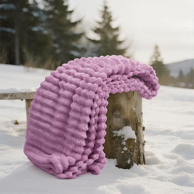 Joiedomi Throw Blanket for Couch, Soft & Warm Pink Fleece Blankets Gifts for Women Mom, Cozy Cute Soft Throw 50x60 Inches