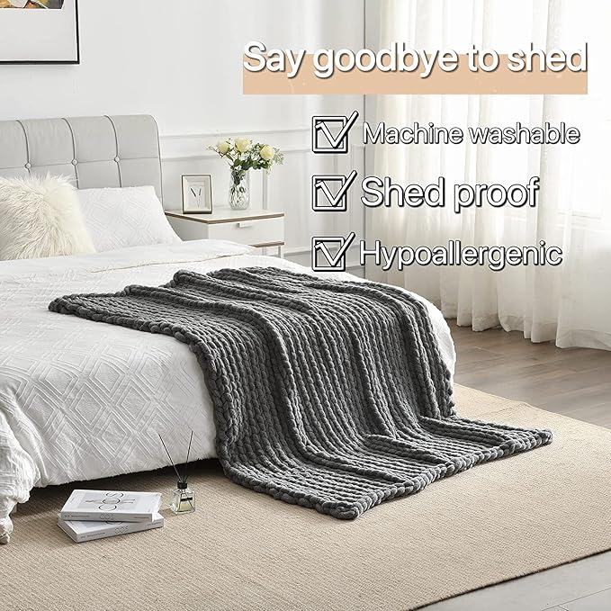Maetoow Tighter Version Chenille Chunky Knit Blanket Throw （60×80 Inch）, Handmade Warm & Cozy Blanket Couch, Bed, Home Decor, Soft Fleece Banket, Boho Thick Blankets and Giant Yarn Throws，Dark Grey