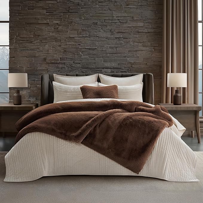 EVERGRACEHOME Luxury Soft Faux Chinchilla Fur Throw Blanket for Couch, Warm Thick Heavy Winter Throw Blanket 1220GSM for Bed, Fluffy Cozy Mink Blanket with Reversible Velvet, Chestnut Mink, 60"x80"