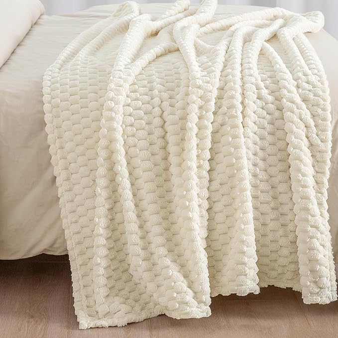 PHF Ultra Soft Flannel Fleece Blanket King Size, Lightweight 3D Jacquard Fleece Blanket, No Shedding, No Pilling, Luxury 340GSM Aesthetic Fluffy Cozy for Bed Room Decor, 108"x90", Cream