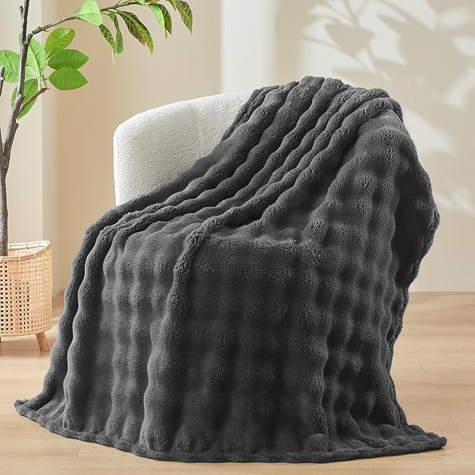 NEWCOSPLAY Throw Blanket for Couch Dark Grey Super Soft Flannel Fleece 3D Bubble Lightweight Bed Blanket All Season Use (Dark Grey, Throw(50"x60"))