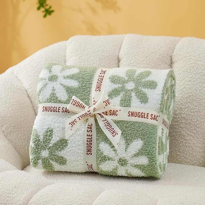 Snuggle Sac Checkered Blanket, Sage Green Flower Throw Blanket for Couch Plaid Microfiber Fluffy Warm Cozy Fuzzy Soft Throw Blanket Reversible Checkerered Blankets for Sofa, Chair, Bed, 50x60 inches