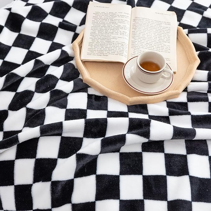 LOMAO Throw Blankets Flannel Blanket with Checkerboard Grid Pattern Soft Throw Blanket for Couch, Bed, Sofa Luxurious Warm and Cozy for All Seasons (Black, 40"x60")