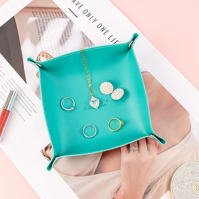 SANQIANWAN PU Leather Arc Edge Jewelry Valet Tray for Man and Women, Portable Mini Entryway Table Tray Bedside Nightstand Desk Tray Small Travel Dish Plate for Key,Wallet,Watch,Coin (WaterGreen)