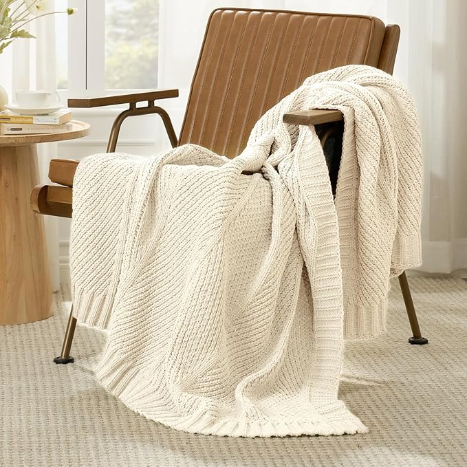 Amélie Home Chevron Chenille Knit Throw Blanket for Couch, Cozy Texture Decorative Soft Blanket for Sofa & Chair, 50"x60", Ivory
