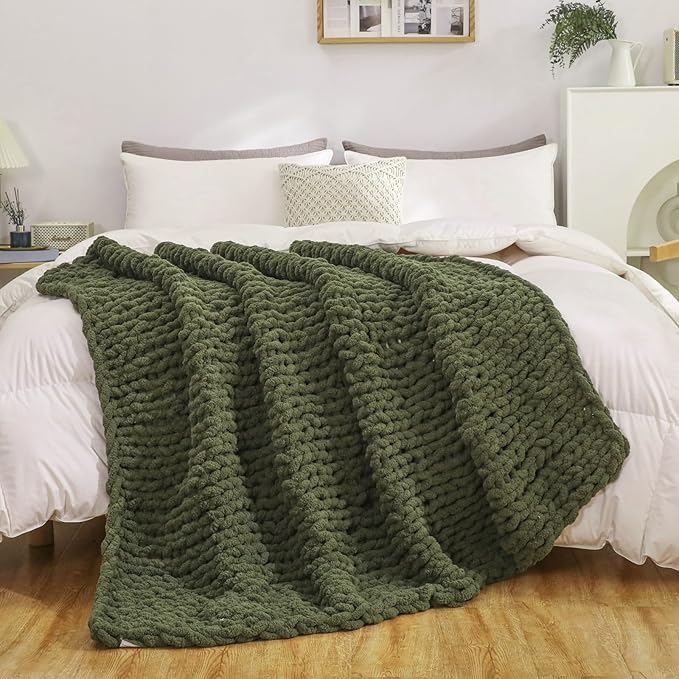 WESHIONGOO Chunky Knit Blanket Throw 51"×63" Knitted Throw Blankets for Couch Bed Fluffy Soft Blanket with Jumbo Chenille Yarn Thick 100% Handmade (Olive Green)