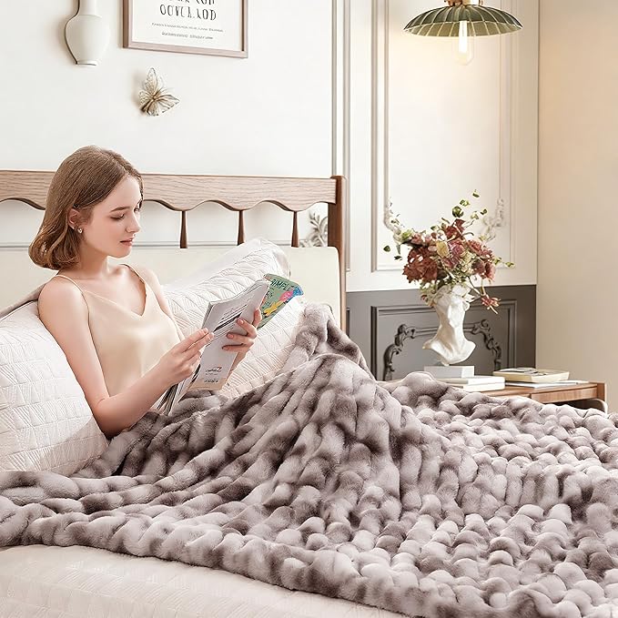 Ultra Soft Luxury Faux Fur Twin Blanket for Couch,Fuzzy Fluffy Plush Warm Cozy Ruched Blanket for Sofa Bedroom Living Room, Elegant Gift Idea for Women (60"x80",Tie-dye Taupe)
