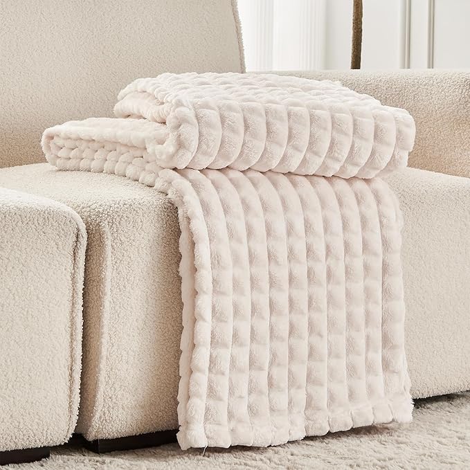 FY FIBER HOUSE Bed Blanket for Couch Soft Warm Fuzzy King Size Blankets for Sofa All Season Use, 108x90 Inches, White