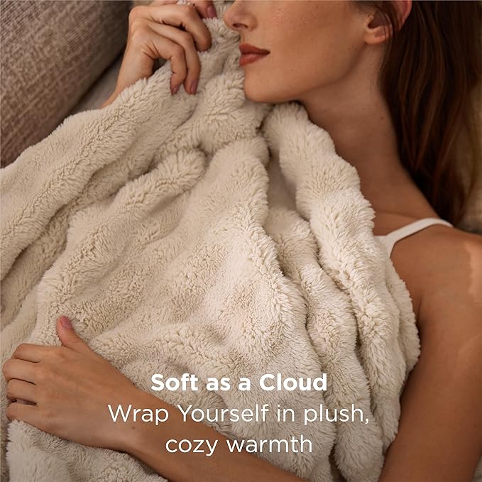 Bedsure 3D Fleece Bubble Blanket for Couch - GentleSoft Beige Twin Blanket for Sofa Bed Room Decor - Luxury Soft Cozy Gifts for Women, Lightweight, All Seasons, Beige, 60"×80"
