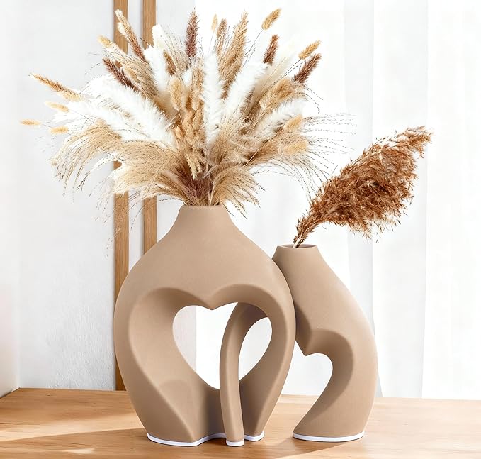 Zormon Brown Vases for Decor, Heart Shaped Ceramic Vase Set of 2, Nordic Heart Shaped Vases, Minimalist Decorative Vase for Table Centerpiece Wedding Dining Living Room Office House Decoration