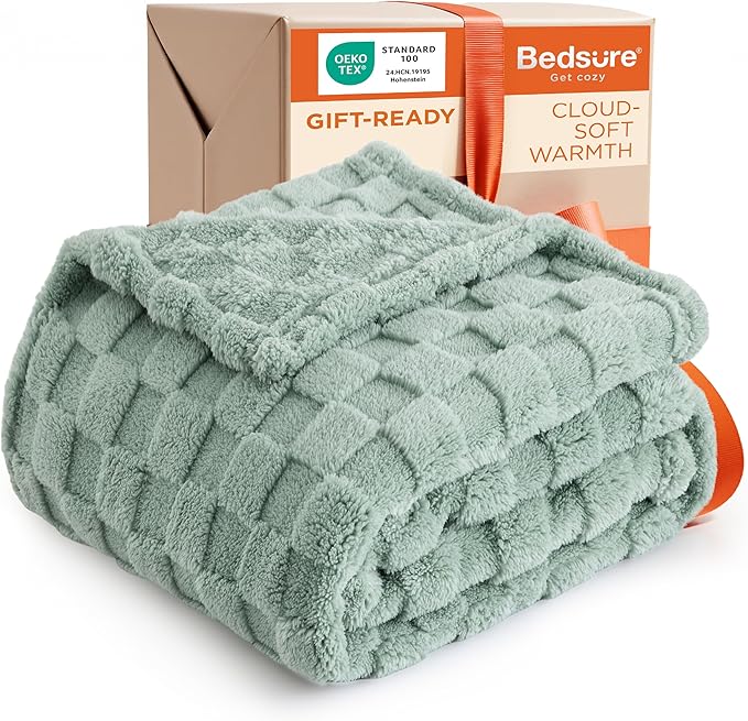 Bedsure GentleSoft Sage Green Twin XL Blanket for Bed - Super Soft Cozy Fleece Blankets for Women, Cute Spring Throws for Girls, Dorm Room Essentials for Girls Teens Back to School, 66x90 Inches