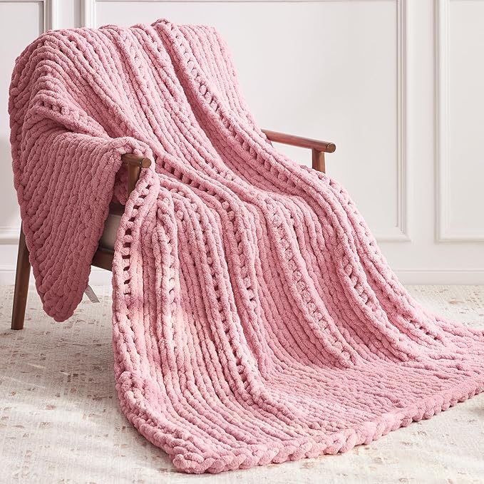 Chunky Knit Throw Blanket, 80''*90'' Knitted Throw Chenille Yarn for Bed Couch, Handmade Light PinkCrochet Big Thick Blanket, Machine Washable Cute Comfy Blanket for Home Decor