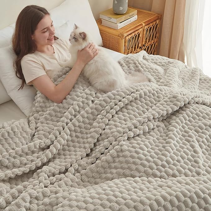 PHF Ultra Soft Flannel Fleece Blanket Queen Size, Lightweight 3D Jacquard Fleece Blanket, No Shedding, No Pilling, Luxury 340GSM Aesthetic Fluffy Cozy for Bed Room Decor, 90"x90", Taupe