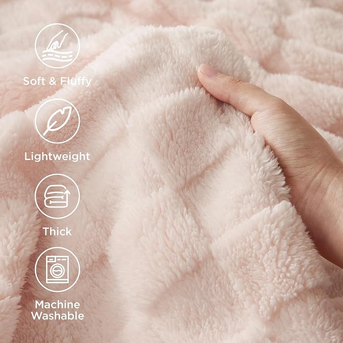 Bedsure GentleSoft Light Pink Twin XL Blanket for Bed - Super Soft Cozy Fleece Blankets for Women, Cute Throws for Girls, Dorm Room Essentials for Girls Teens Back to School, 66x90 Inches