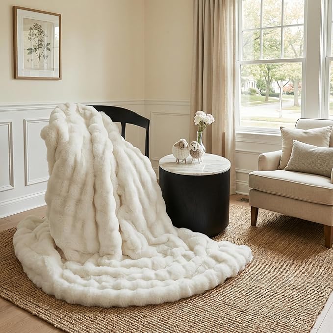 Ultra Soft Plush Cozy Twin Blanket, Portable Foldable Faux Fur Blanket for Spring Travel Camping, Machine Washable Easy Care for Home Bed Office Airplane Car Women, 60x80 Cream White