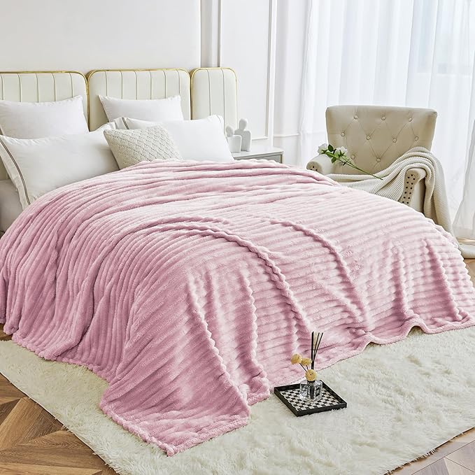 Comelady Fleece Blanket Queen Size for Bed,3D Ribbed Jacquard Warm Fluffy Throw Blanket for Couch Sofa Room Decor-Lightweight Cozy Fuzzy Blanket for All Seasons(Pink,90"×90")