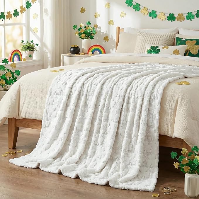 Horaldaily St. Patrick's Day Solid Blanket Throw, White Shamrock Soft Fuzzy Plush Faux Fur Cozy Blankets for Couch Sofa Bed Lounging, Ideal Gifts for Kids Adults Wife Self, 50x60