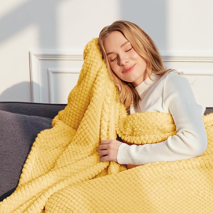 Whale Flotilla Queen Size Fuzzy Fleece Blanket for Bed, 90x90 Inch Fluffy Warm Soft Jacquard Blankets for All Season, Lightweight and Cozy, Yellow