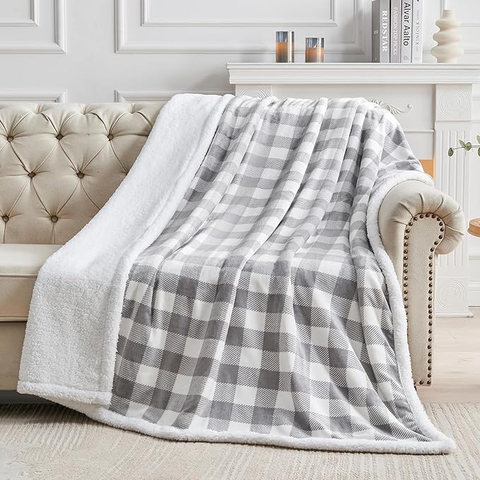 BEDELITE Sherpa Fleece Blanket - Grey and White Buffalo Plaid Christmas Blanket, Super Soft Cozy Warm Thick Winter Throw Blankets for Couch and Bed, 50" x 60"