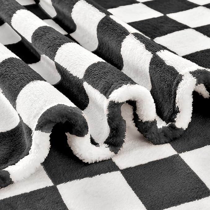 Checkered Blanket Flannel Throw Blankets Soft Cozy Checkered Grid Print Chessboard Gingham Pattern Throws for Bed Sofa Couch for All Seasons, 50x60 Inch, Black