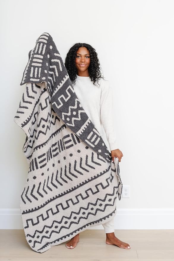 SARANONI Throw Blanket | Breathable Double Layer Soft, Plush Decorative Comfy Blankets for Couch or Bed | Cream and Black, Mudcloth - 50” x 60”
