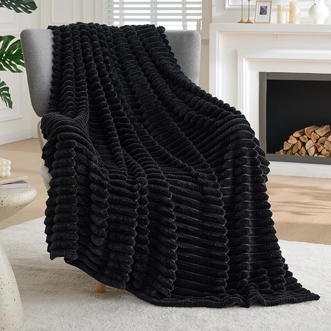 Joiedomi Black Throw Blanket for Couch, Soft & Warm Black Fleece Blankets Gifts for Women Men Mom, Cozy Cute Soft Throw 50x60 Inches