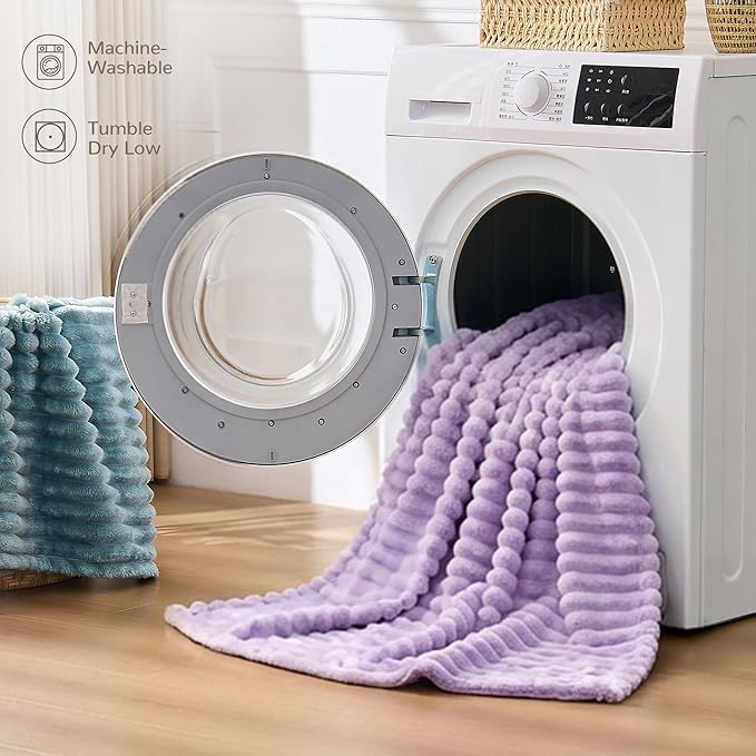 Light Purple Fleece Twin Size Blanket for Bed, 320GSM Super Soft Cozy Blanket for Home Decor, Perfect Cozy Gifts for Women Men Gifts, Lightweight All Season Bed Blanket, 60x80 Inches