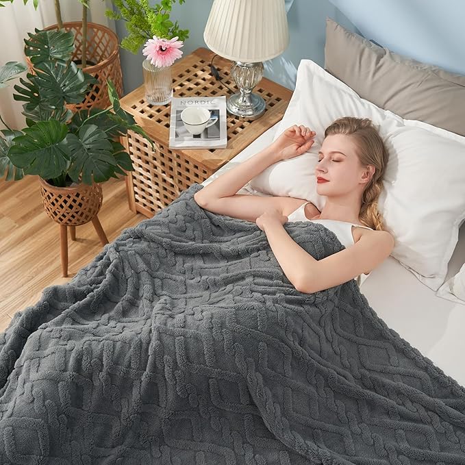 KMUSET Dark Grey Fleece Throw Blanket for Couch Sofa, 50 x 60 Inches Soft Lightweight 3D Jacquard Weave Pattern Blanket