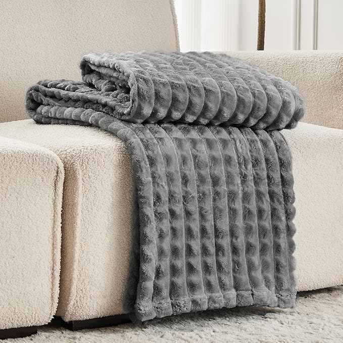 FY FIBER HOUSE Bed Blanket for Couch Soft Warm Fuzzy King Size Blankets for Sofa All Season Use, 108x90 Inches, Grey