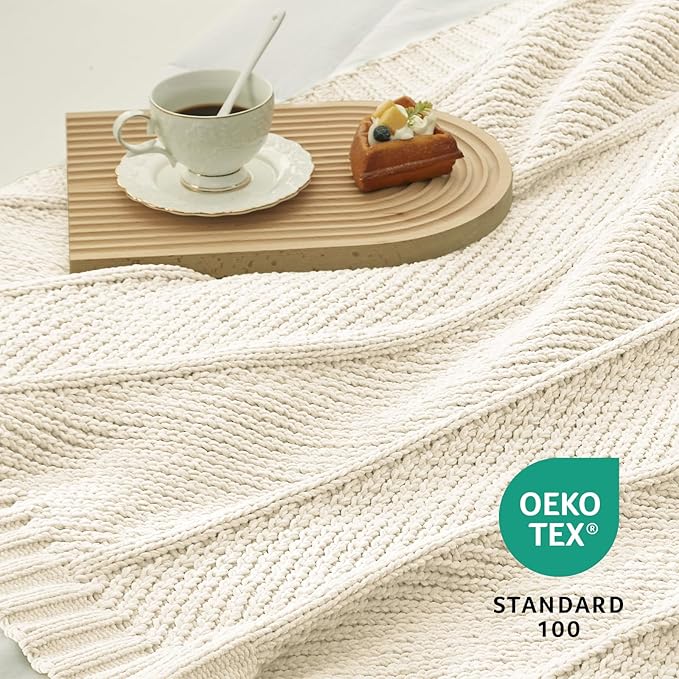 Amélie Home Chevron Chenille Knit Throw Blanket for Couch, Cozy Texture Decorative Soft Blanket for Sofa & Chair, 50"x60", Ivory