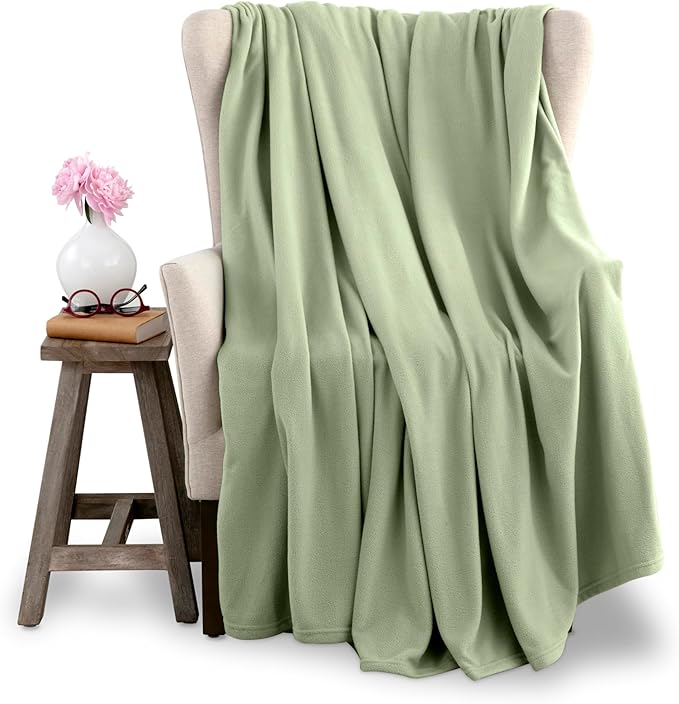 Vellux Soft 240 GSM Micro Fleece Plush Cozy Durable Lightweight Blanket Easy Care Machine Washable Pet Friendly Solid Bed Sofa Blankets, Twin, Green