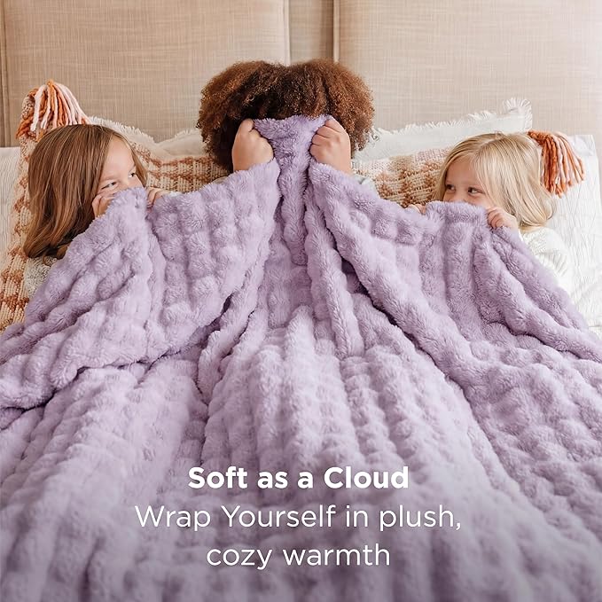 Bedsure 3D Fleece Bubble Blanket - GentleSoft Purple King Blanket for Bed Sofa Room Decor - Luxury Soft Cozy Gifts for Her, Lightweight, All Seasons, Light Purple, 108"×90"