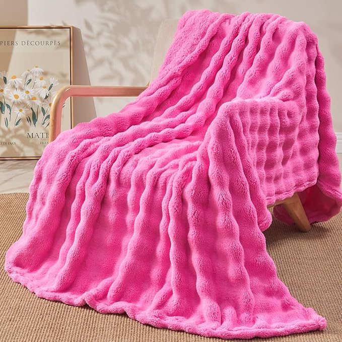 NEWCOSPLAY Throw Blanket for Couch Hot Pink Super Soft Flannel Fleece 3D Bubble Lightweight Bed Blanket All Season Use (Hot Pink, Throw(50"x60"))