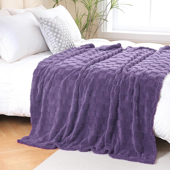 Lavender Fleece Throw Blanket 50”×60” for Couch Sofa Bed,Super Soft Cozy Plush Microfiber Flannel Blanket with 3D Checkered Design Lightweight for Adults,Woman,Girls