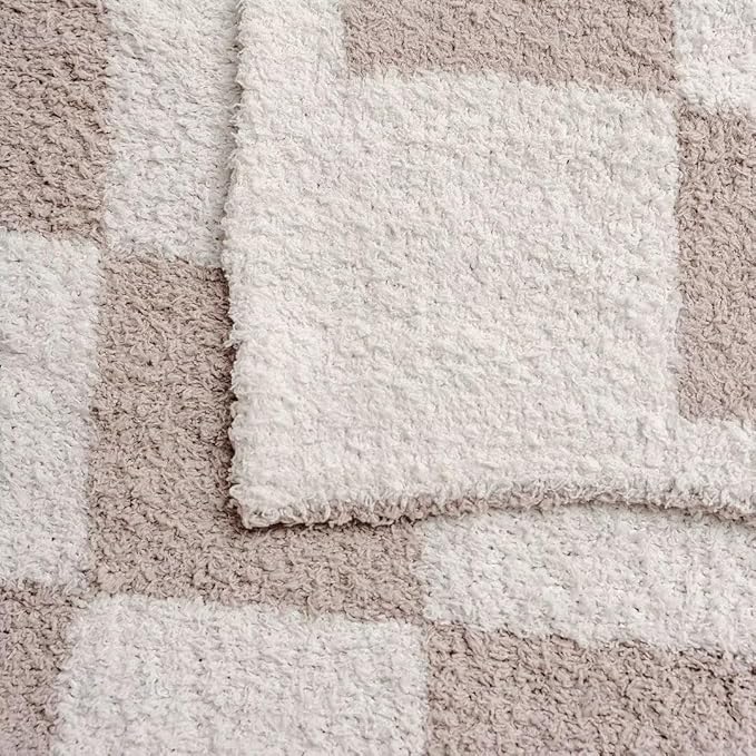 Soft Checkered Throw Blanket, Ultra Cozy Knit Throw Blanket Fluffy Fuzzy Reversible Checkerboard Blanket for Travel Couch Sofa Bed Decor, 51x63 inches, Cream White