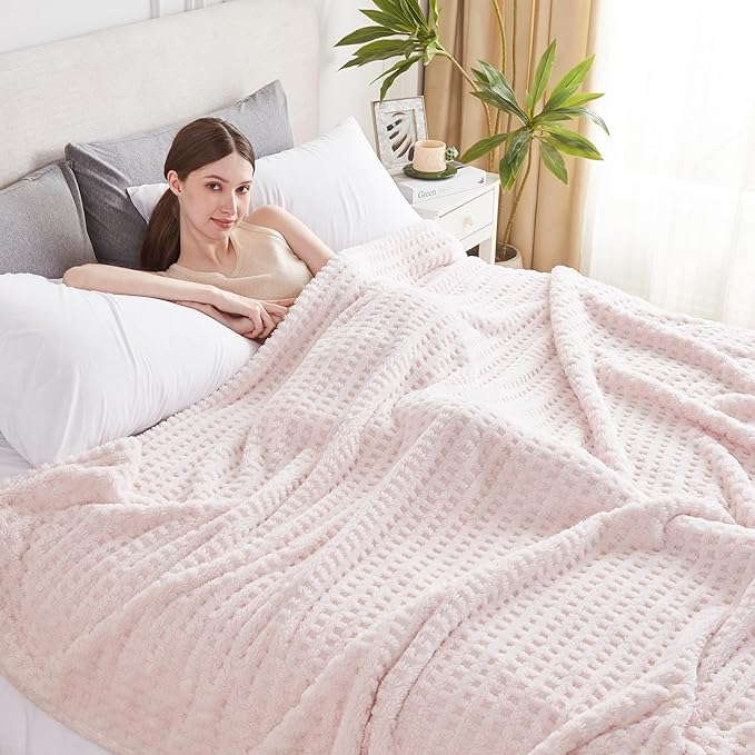 Soft Cozy Fuzzy Fleece Throw Blanket, Waffle Light Pink, 50x60 Inches – Lightweight, Fluffy, and Warm 3D Jacquard All-Season Blanket for Couch, Bed, Sofa, Home Decor, Camping, and Travel