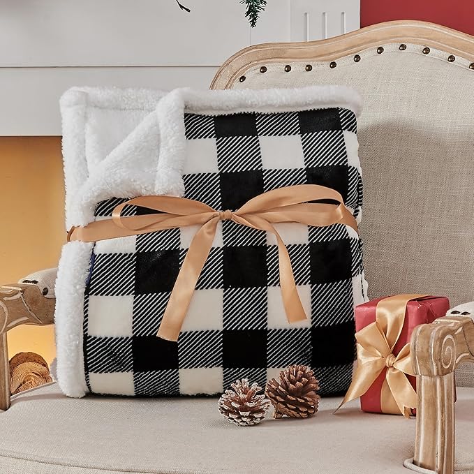 BEDELITE Sherpa Fleece Blanket - Black and White Buffalo Plaid Christmas Blanket, Super Soft Cozy Warm Thick Winter Throw Blankets for Couch and Bed, 50" x 60"