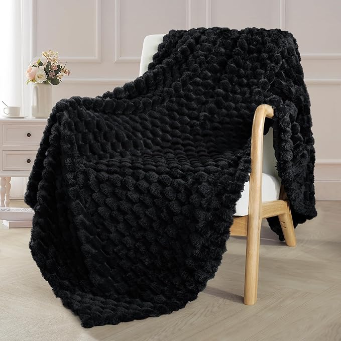 Exclusivo Mezcla Fleece Throw Blanket for Couch, Extra Large Fuzzy Black Bed Blankets, Soft Cozy Plush Sofa Throws for All Seasons, 50x70 Inches