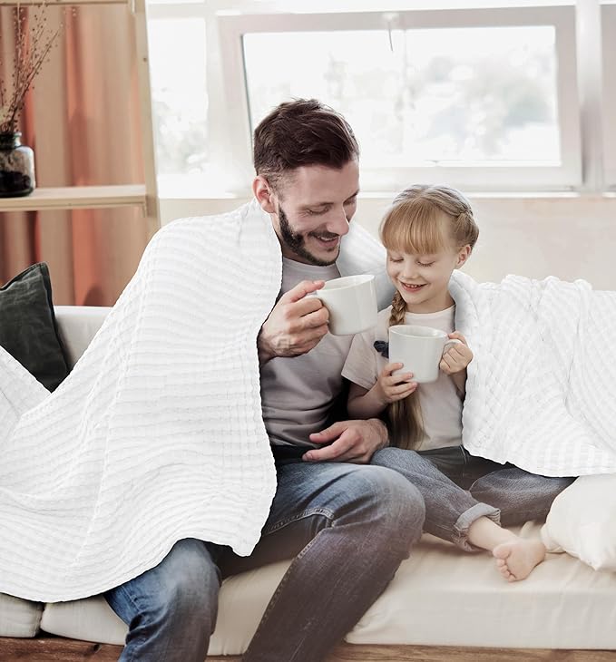 Utopia Bedding White 100% Cotton Waffle Blanket 300 GSM [Twin - 90x72 Inch] Soft Lightweight Breathable Dorm Bed Blanket for All Season