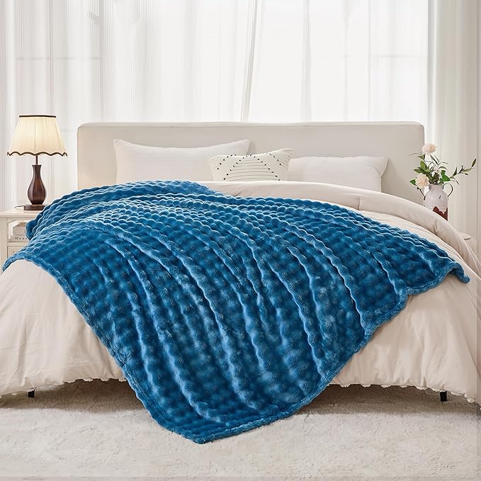 3D Bubble Plush Blanket Textured Fleece Throw Soft Warm Cozy Blanket Couch Bed Throw Blue 50x60 Inches