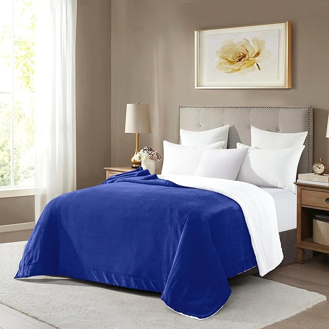 Mocassi Premium Ultra-Soft Flannel Fleece Sherpa Throw Blanket - Warm Cozy Reversible Plush Micromink Blanket for Couch, Bed and Sofa - Fluffy, Christmas Winter Bedding Gift, Queen, Royal Blue