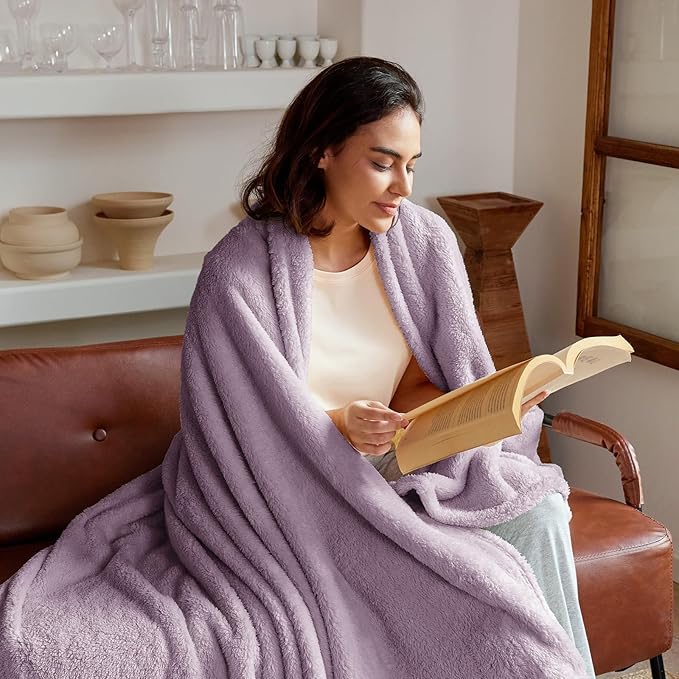 Exclusivo Mezcla Queen Size Blanket for Bed, Super Soft Velvet Plush Fleece Blankets, Fuzzy Cozy and Warm for Winter, 90x90 Inches, Grayish Purple