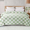 Exclusivo Mezcla Fleece Blanket King Size, Cozy Lightweight Fuzzy Checkered Blanket for Bed, Suitable for All Seasons, Sage Green, 90" x 104"