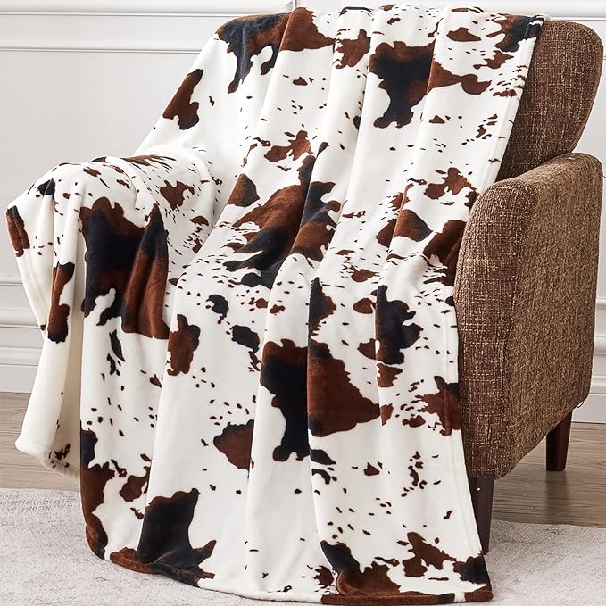 Flannel Cow Print Blanket 60"x80", Ultra Cozy Cow Throw Blanket for Couch Bed and Travel, Cow Decor Throw Blankets for Bed, All Seasons Twin Size Blanket 60"x80"