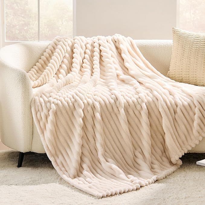 Beige Fleece Throw Blanket for Couch, 320GSM Super Soft Cozy Blanket for Home Decor, Perfect Cozy Gifts for Women Men Gifts, Lightweight All Season Couch Blanket, 50x60 Inches