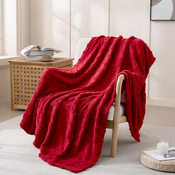 Red Throw Blanket for Couch Sofa Bed 60x80 inches,Fleece Blankets Microfiber Flannel with Diamond Checkered Pattern Lightweight Plush Soft Cozy Gifts for Women Mom Girls