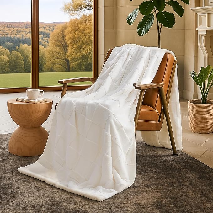 Cozy Bliss Checkered Faux Rabbit Fur Blanket Queen Size for Bed, Soft Fuzzy Blankets for Women Men, Large Furry Fleece Throw for Bedroom Decor (Ivory, 90'' x 90'')