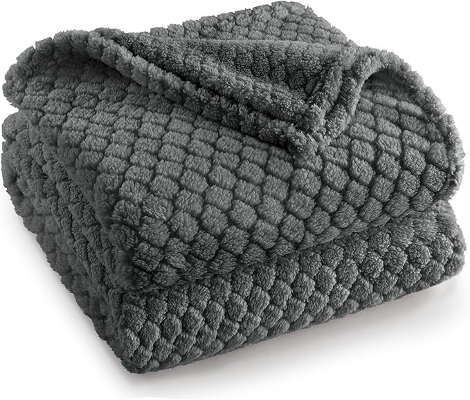 Exclusivo Mezcla Fleece Throw Blanket for Couch and Bed,Extra Soft Warm Decorative Fuzzy Throws for Women,Lightweight Cozy Blankets Size 50x60 Inches, Dark Grey